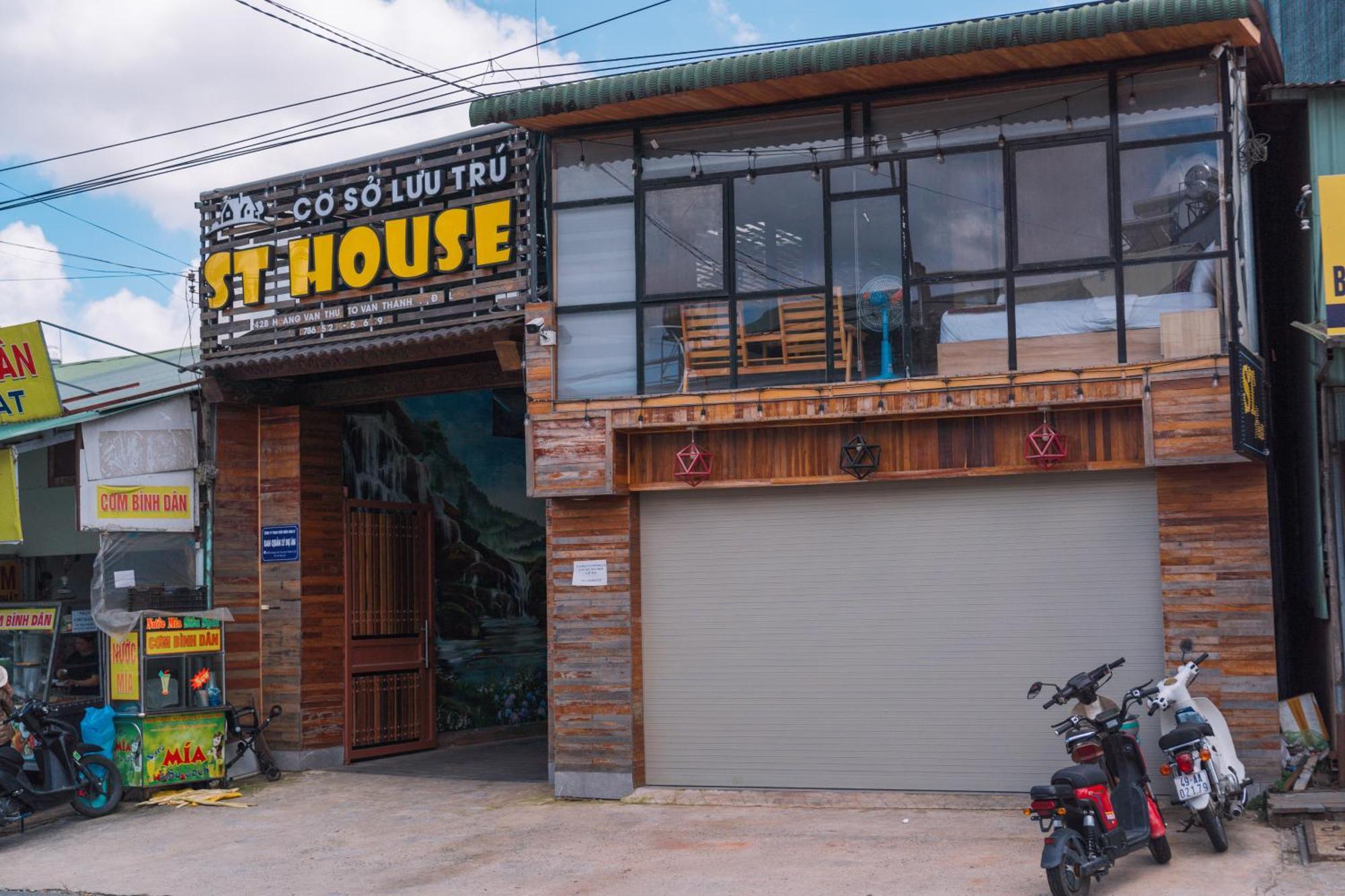 Hotel St House Dalat Exteriér fotografie
